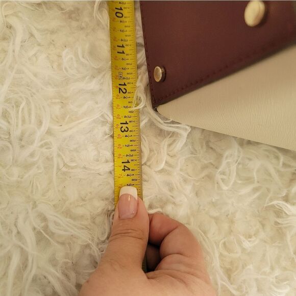 Kate Spade Tote - Picture 5 of 7